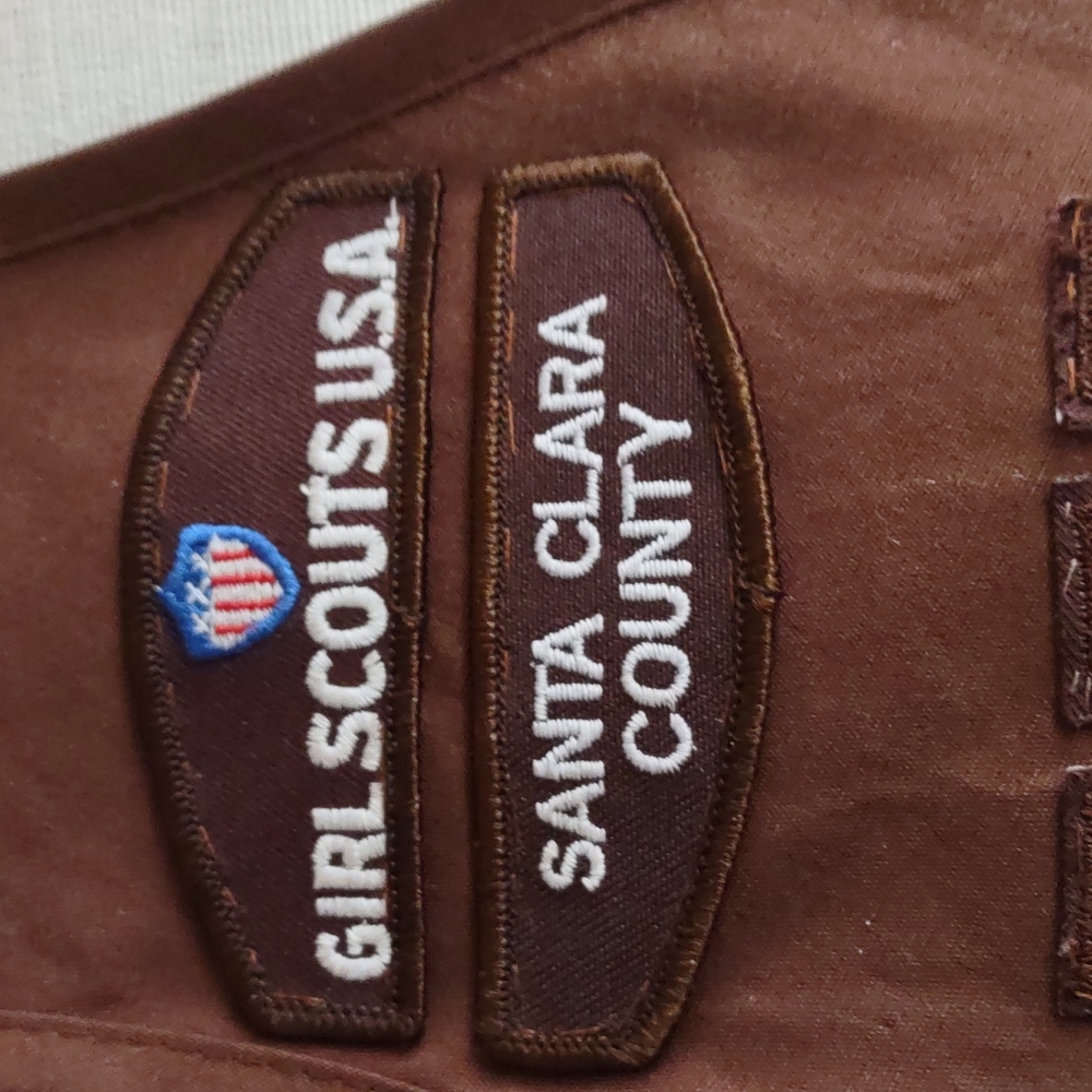 Girl Scout Brown Vest - Picture 4 of 5